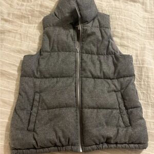Old Navy Heather Grey Puffer Vest